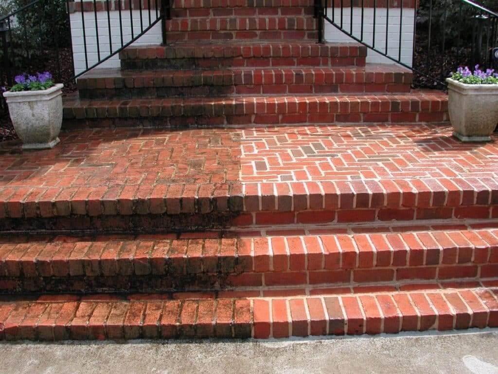 Patio-Cleaning